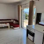Duplex Penthouse Appartamento Sarandë
