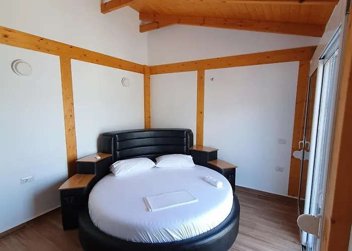 Duplex Penthouse Sarandë