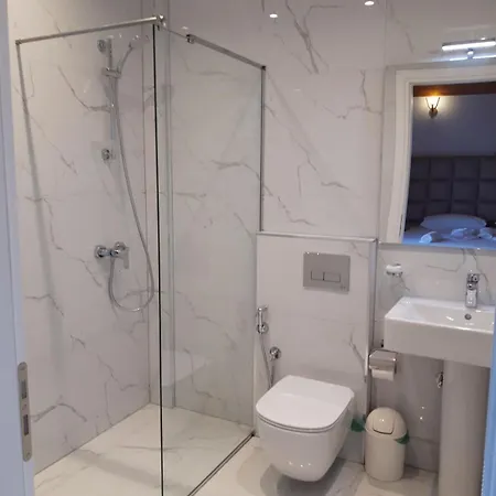 Duplex Penthouse * Sarandë