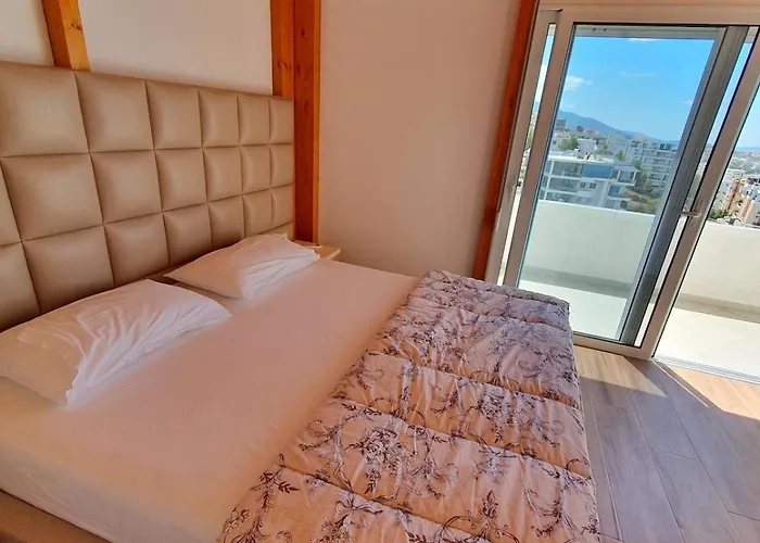 Duplex Penthouse Sarandë