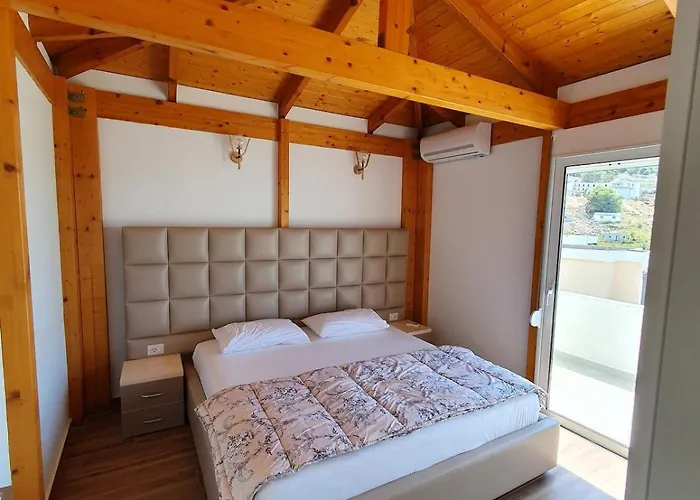 Duplex Penthouse 公寓 Sarandë